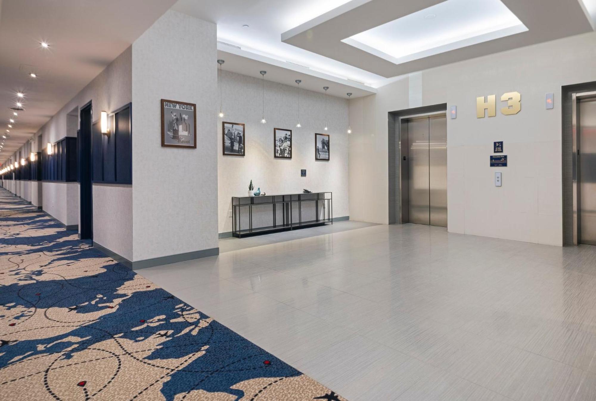 Voco Fiorello - Laguardia East By Ihg New York Eksteriør bilde