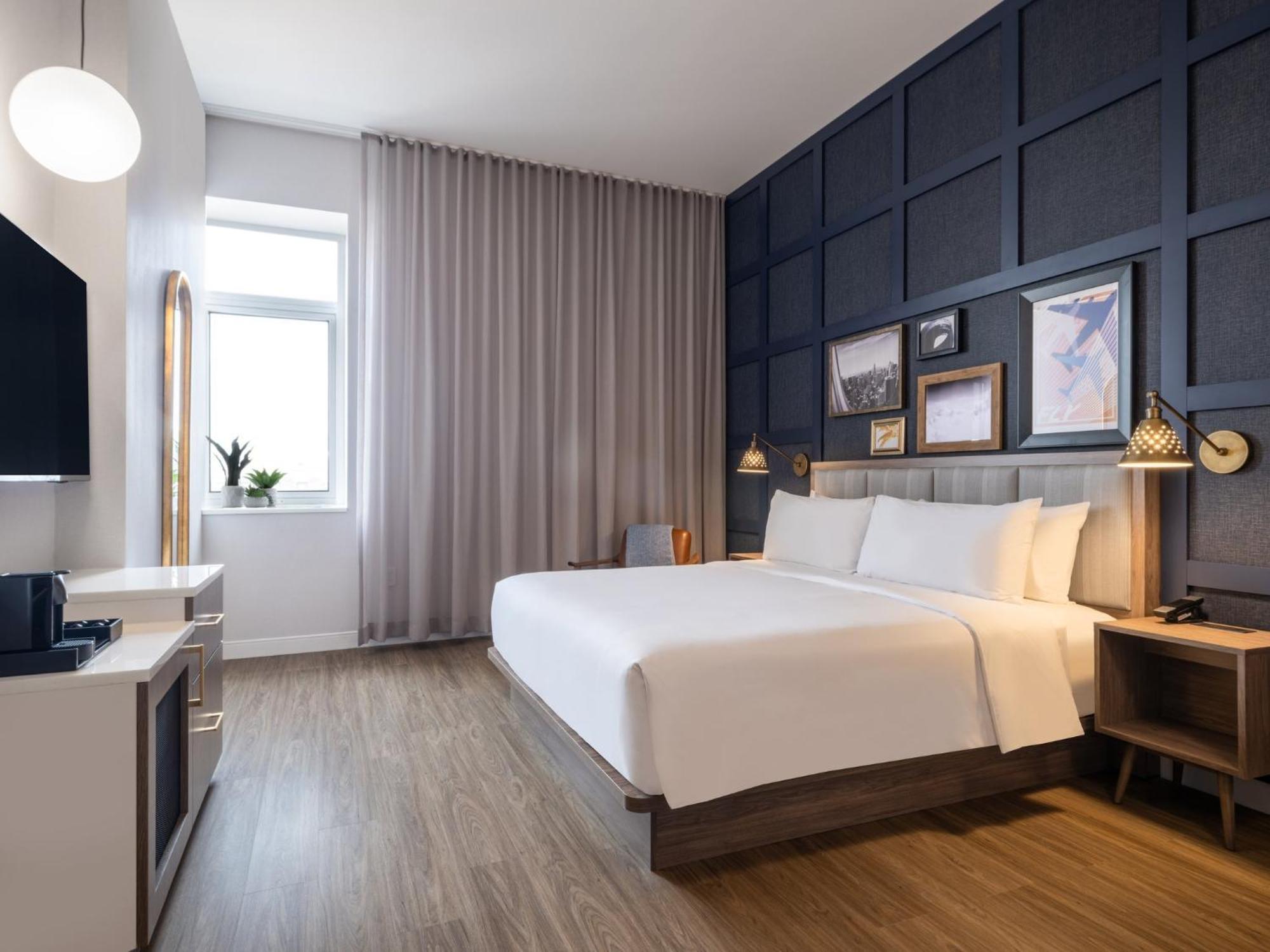 Voco Fiorello - Laguardia East By Ihg New York Eksteriør bilde